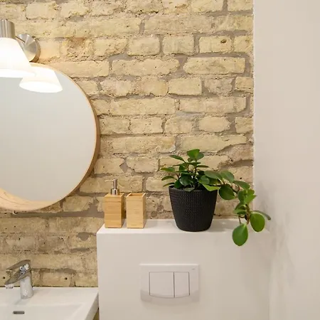 Lukiskes - Self Check-in And Parking Option Wilna