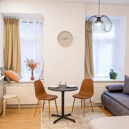 Lukiskes - Self Check-in And Parking Option Apartment *